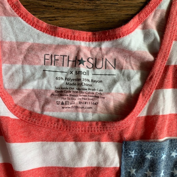 🇺🇸 Crop Tank Top🇺🇸 - Picture 3 of 4
